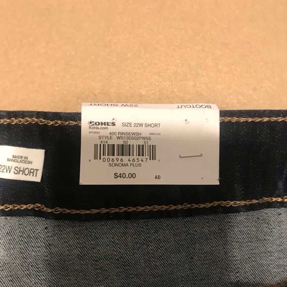 Woman’s new 22W jeans - Picture 3 of 5